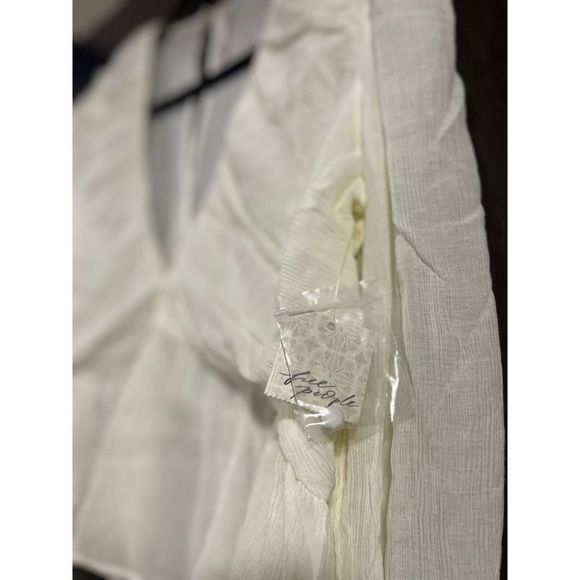 NEW! FREE PEOPLE Daia Pirate Airy Flounce Ruffle Peasant Peplum Top Blouse Small - Picture 5 of 15